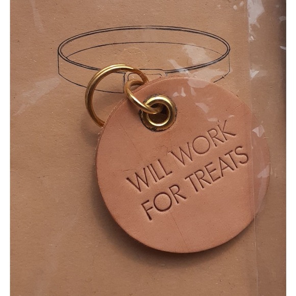 New Santa Barbara Design Studio Leather Pet Tag Will Work For Treats 2 pack - Picture 2 of 2